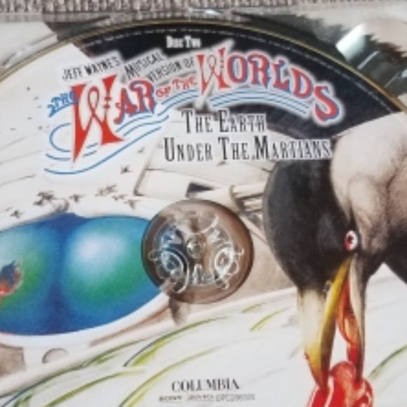 4-PC War of the Worlds Books, CD & Special Collector's Edition DVD - Picture 4 of 15